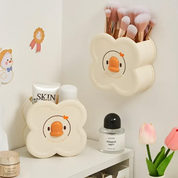 Student Pen Holder – Leaf Shape Desktop Storage Solution